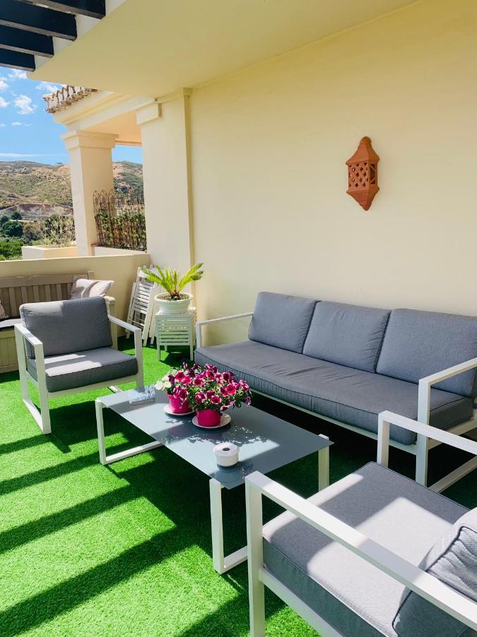 Capanes Del Golf Apartment Benahavis Bagian luar foto