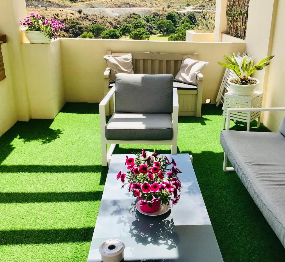 Capanes Del Golf Apartment Benahavis Bagian luar foto
